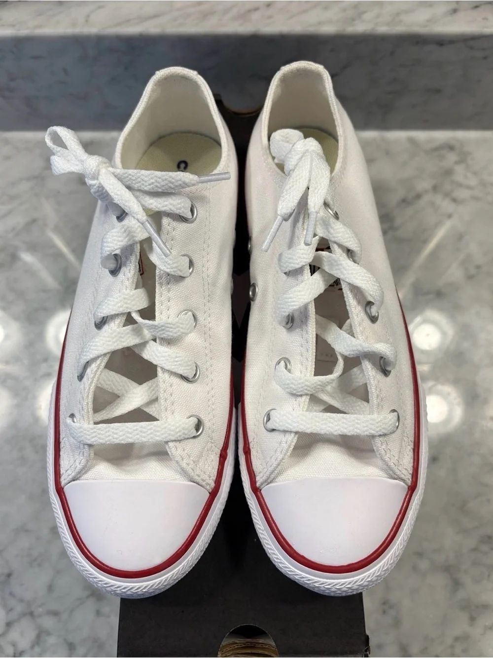 Converse All Star Chuck Taylor Youth Size 1 Boy Girl White Blue Red Low Top Shoe